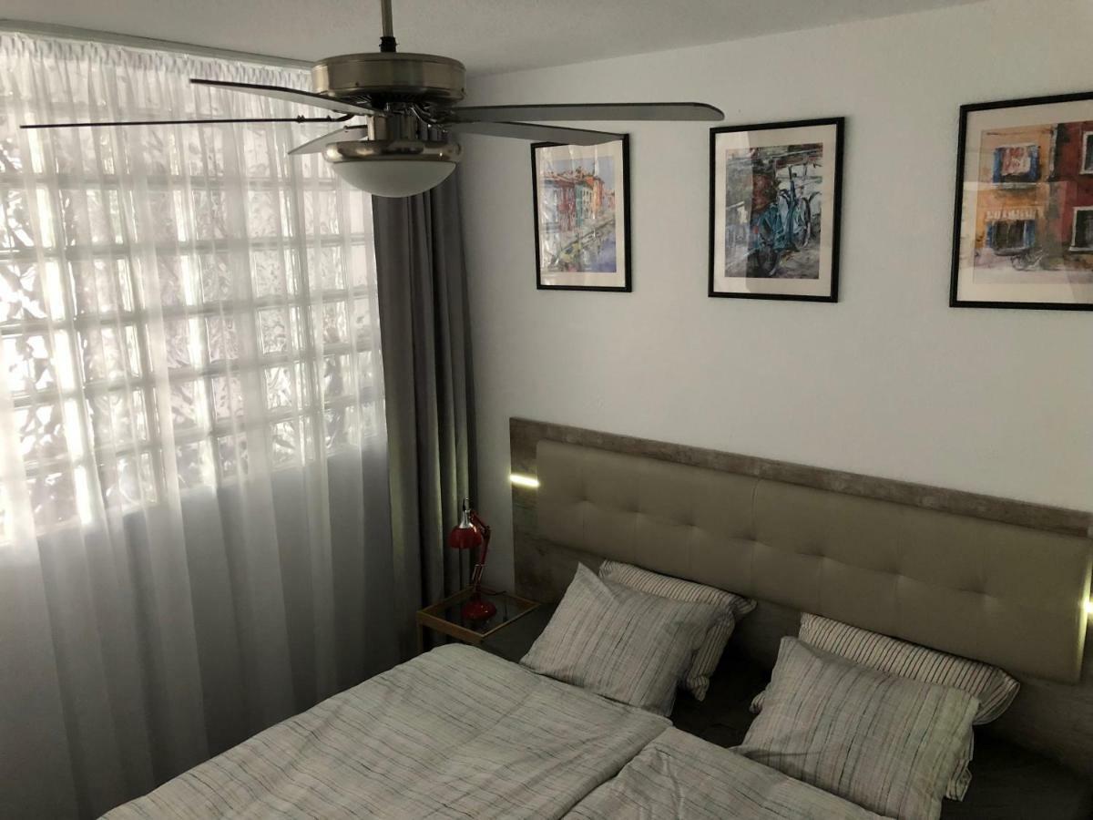 Yumbo Apartments Maspalomas  Buitenkant foto